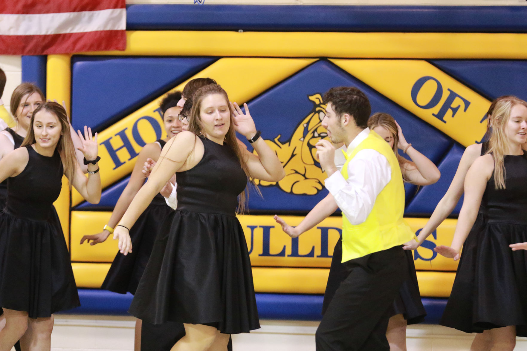 PHOTO GALLERY Harmony performs at Northfield Elementary